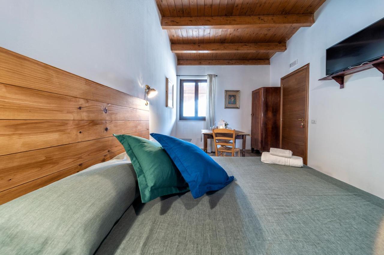 Agriturismo Tenuta Del Grillaio アックアヴィーヴァ・デッレ・フォンティ エクステリア 写真